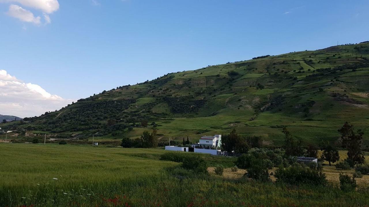 Vila Belle Maison Au Coeur Des Montagnes De Taza A Moins De 10 Minutes De L'Agora Park Exteriér fotografie